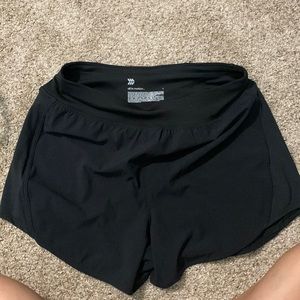 All in motion shorts